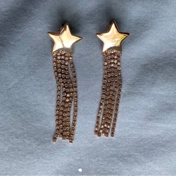 ⭐️ Golden star earrings ⭐️ - Picture 1 of 3